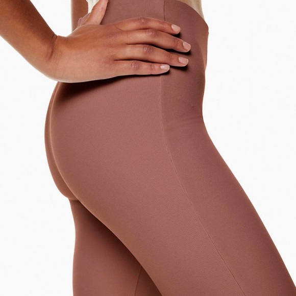 Aritzia Wilfred Candace Flared Pant - Picture 4 of 7